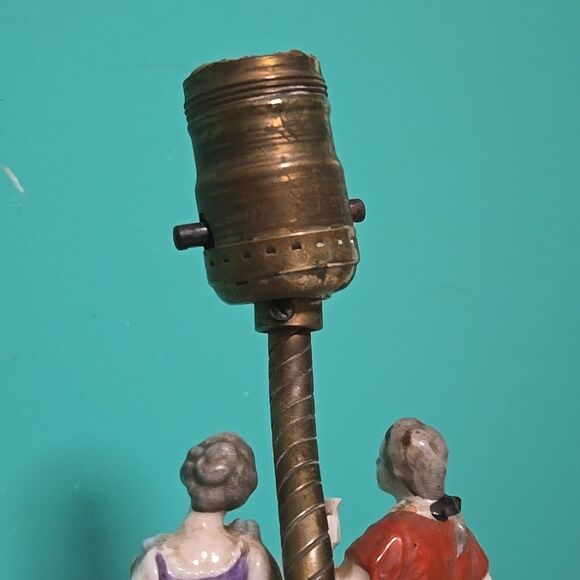 Antique Victorian Porcelain Lamp Courting Couple Sheep Grapes Boudoir Brass - Picture 7 of 11